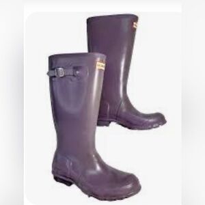 Hunter Women's Tall Rain Boots - Purple only